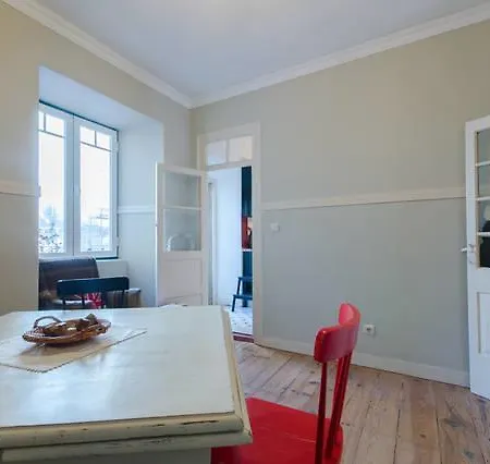 Central Terrace Apartment *